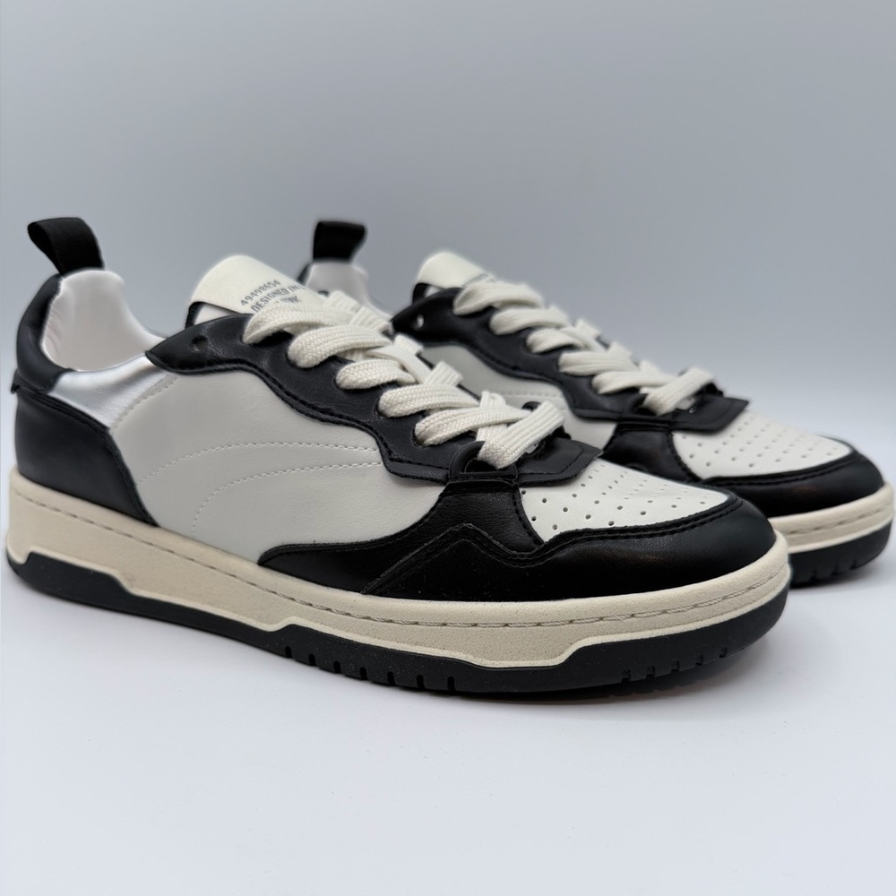 Steve Madden kids “Everlie” black and white sneakers